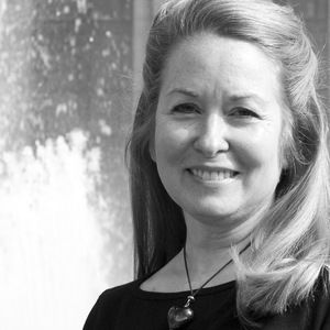 Meet your Posher, Lorraine